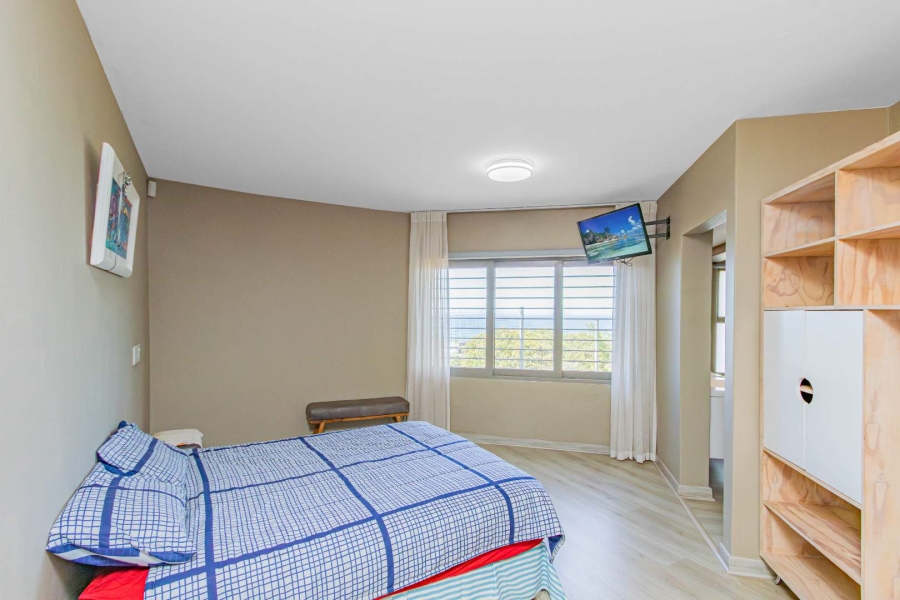 6 Bedroom Property for Sale in Brenton On Sea Western Cape